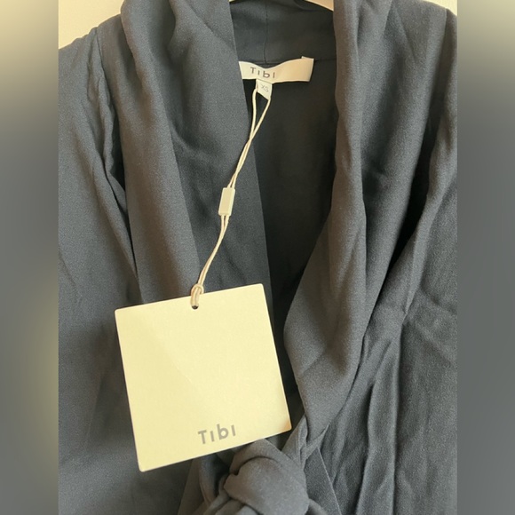 Tibi Feather Weight Eco Crepe Davenport Sculpted Shirt - Picture 3 of 3